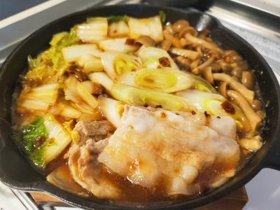 TORI(ﾄｵﾘ) 豚すき鍋