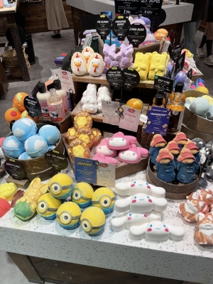 MUGEN（ﾑｹﾞﾝ） LUSH 入浴剤