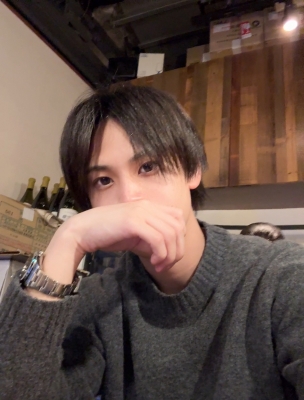 SHU(ｼｭｳ) 📚🦒 アフリカの諺シリーズ vol.1 「バッファローに追われて木のてっぺんに登るはめになったら、景色を楽しみなさい」