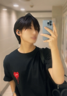 RITSUYA(ﾘﾂﾔ) 口移しで水分補給かなっ