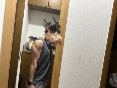 NOBU（ﾉﾌﾞ） 三頭筋トレ