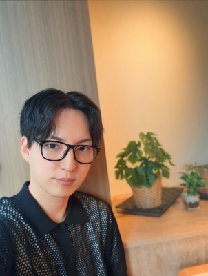 UTARI(ウタリ) 久しぶりのメガネver👓