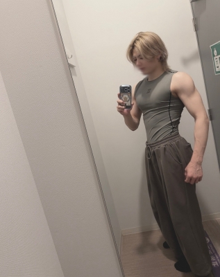 KEN（ｹﾝ） 1/28