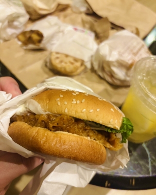 ARAN(アラン） フレッシュネスバーガー