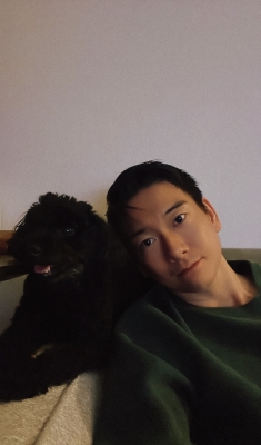 KUZE(ｸｾﾞ) 髪型が日によって違う