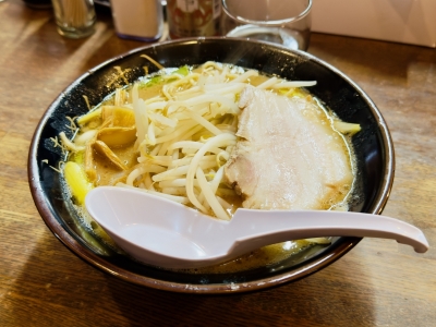 TOMOE(ﾄﾓｴ) 寸八🍜