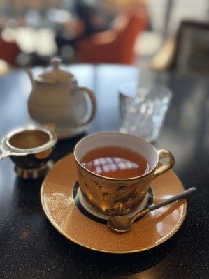 MINORI(ﾐﾉﾘ) 紅茶飲むと言葉遣いが丁寧にしたくなる不思議