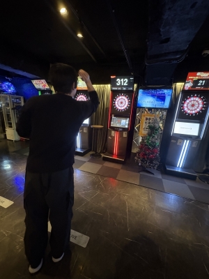 SHUSUKE(シュウスケ) 毎日朝までダーツやりたい