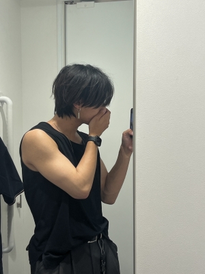 MASH(ﾏｯｼｭ) ユニクロの試着室