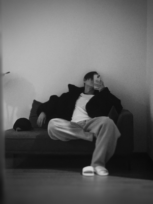 KONOSUKE(ｺｳﾉｽｹ) どしたん、話聞こか。下心あるけど