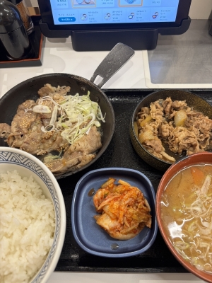 HIROTO（ﾋﾛﾄ） 肉欲🐶