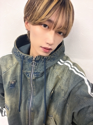 NEO(ﾈｵ) 髪切ったよ✂︎について