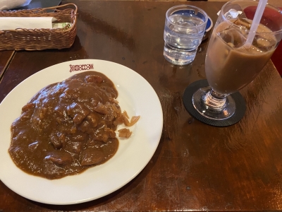 TORIMARU(ﾄﾘﾏﾙ) とりまる　朝カレーを喰らう