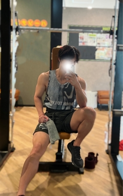 ARATO(ｱﾗﾄ) 肩にメロン栽培中🍈