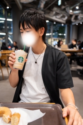 AOI(ｱｵｲ) 秋