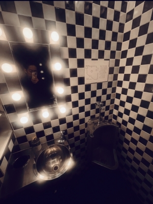 TEGI(ﾃｷﾞ) トイレの神様マジいるやんか