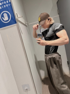 KEN(ケン) タイト