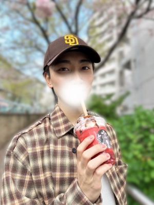 HAYATO(ﾊﾔﾄ) 🍓イチゴの新作めっちゃ美味しい🍓