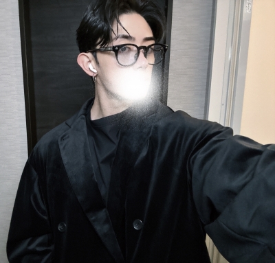 SOA(ｿｱ) べろあ男子👓