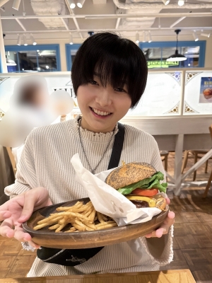 HARUPI(ﾊﾙﾋﾟ) 美味しいもの開拓🍔