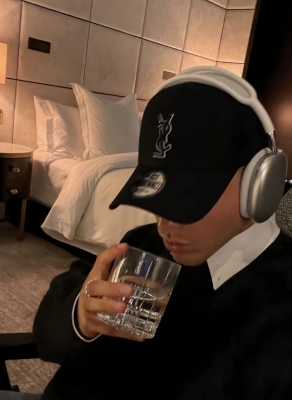 CHIKATO(ﾁｶﾄ) 「少しだけ、誰かに会いたくなる夜」