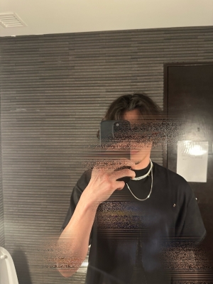 ANRI(アンリ) 今日も出勤してます!