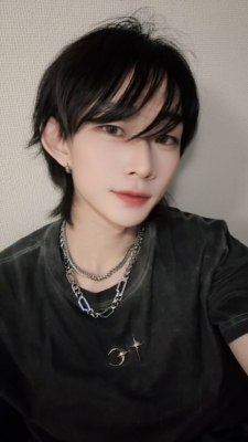HYO(ﾋｮｳ) ﾊﾟｼｬｺﾊﾟｼｬｺ( ᐢᐢ)🤳🏻