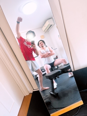 NINA（ﾆｲﾅ） we are REDS