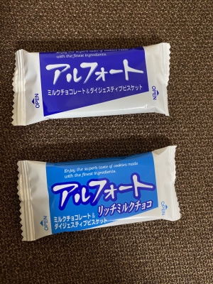 MISAKA(ﾐｻｶ) どっち派？