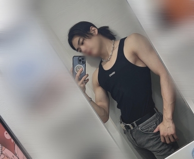 KEN（ｹﾝ） ロン毛タンクトップ