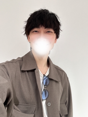 HAYATO(ﾊﾔﾄ) エクボと目尻のシワがチャームポイント