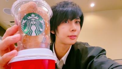 MAFUYU（ﾏﾌﾕ） 【スタバのまん丸ドーナツって知ってますか？】