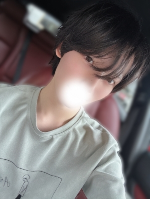 TAEHYUNG(ﾃﾋｮﾝ) 明日髪の毛切るよ！