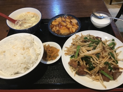 SEINA(ｾｲﾅ) 寝る前のご飯の時間！笑