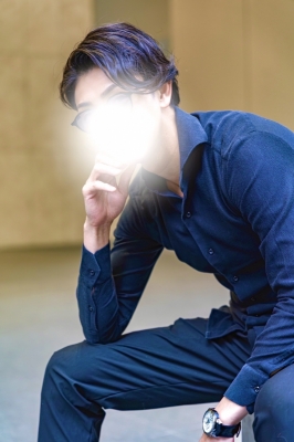 SHINNOSUKE(ｼﾝﾉｽｹ) まー！失礼しちゃうわね！