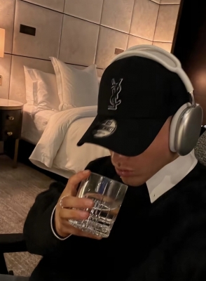 CHIKATO(ﾁｶﾄ) 【少しだけ、誰かに逢いたくなる夜】