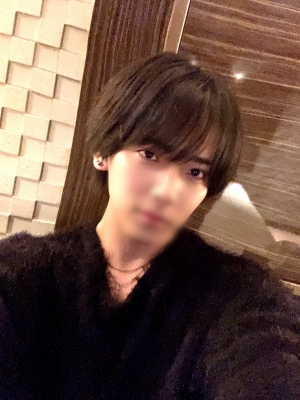 AKI(ｱｷ) 前髪ありどう？