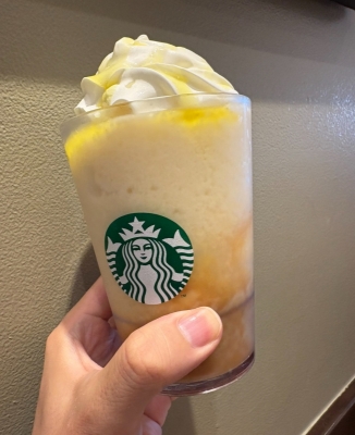 TAKUMI(ﾀｸﾐ) スタバで梨いただいてきました