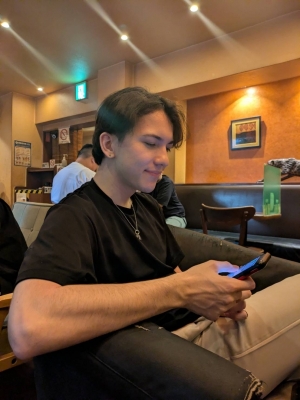 HARRY(ﾊﾘｰ) 🇬🇧本日の出勤🇯🇵