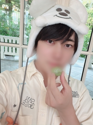 MOMO(ﾓﾓ) モモとディズニーデート