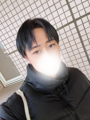 ZEN(ｾﾞﾝ) 髪の毛黒にしました！