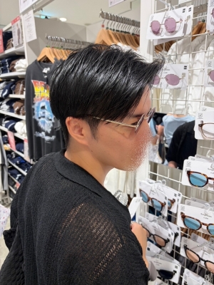 EISHI(ｴｲｼ) GUでサングラス試着😎