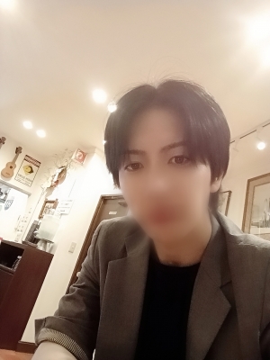 SHINYA(ｼﾝﾔ) とあるカフェにて☕ 