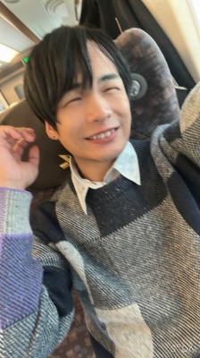 SHIRASH(シラス) 謎柄のニット好きすぎ問題