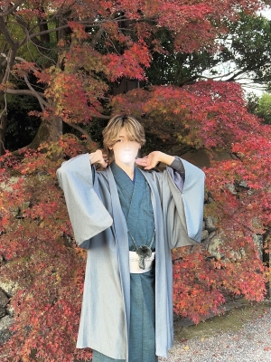 NEO(ネオ) 深夜に🌙ついて