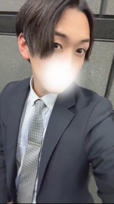 TOWA(トワ) 久しぶりのスーツの日🤍