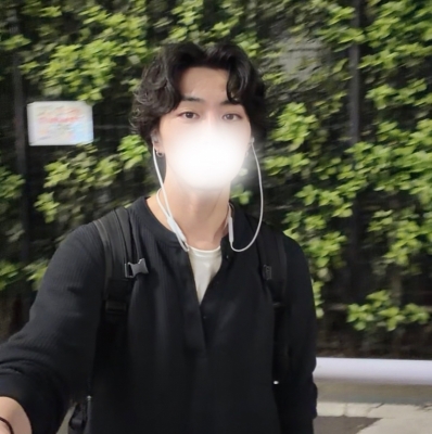 JOHN(ｼﾞｮﾝ) いまーす✌️