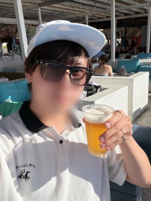 MOMO(ﾓﾓ) 海の家〜♪