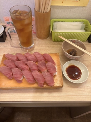 MIKURU(ﾐｸﾙ) 立ち飲み屋お寿司