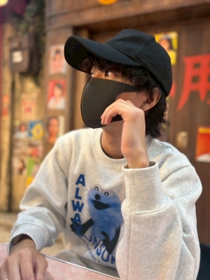 AZUMA（ｱｽﾞﾏ） スンスンのスウェットデビュー